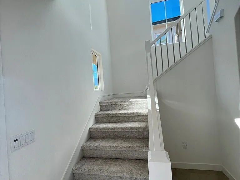 75189 Aldrich — Photo 6