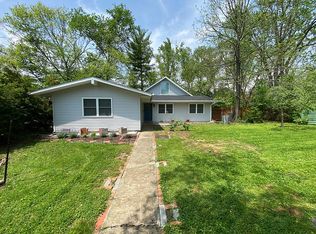 115 E Ridgeview Dr, Bloomington, IN 47401