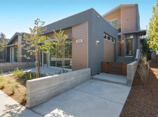 10119 N Foothill Blvd, Cupertino, CA