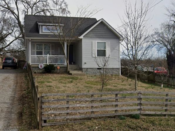 3443 Knight Dr