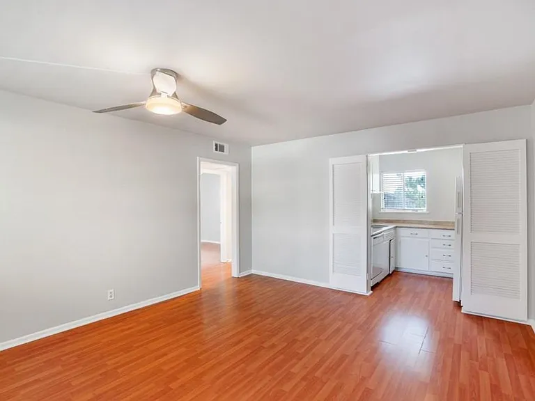 1311 Exposition Blvd #8 — Photo 10