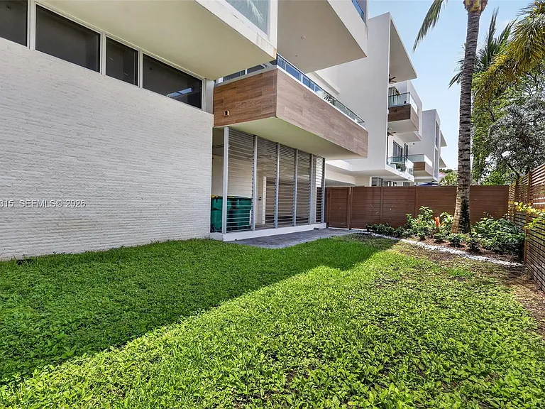3750 Yacht Club Dr #Townhouse 5 — Photo 65