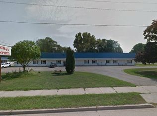 934 E Main St #1, Omro, WI 54963