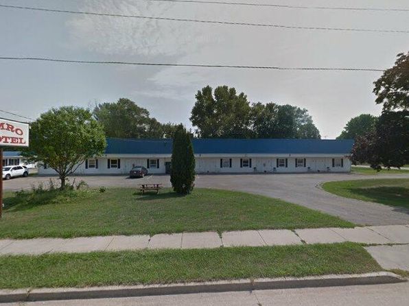 934 E Main St #1