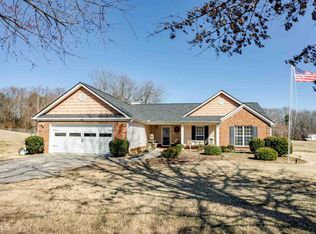 320 Simeon Rd, Statham, GA 30666