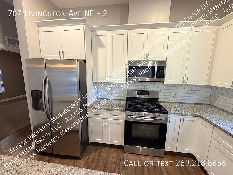 707 Livingston Ave NE #2 — Photo 11