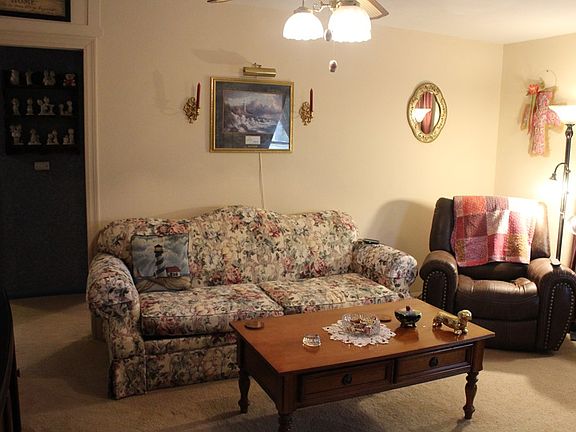 5th image of 3824 Avalon Ave