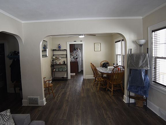 3rd image of 1305 Garrison Ave