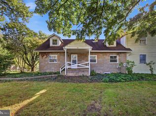 4215 Woottens Ln, Burtonsville, MD 20866