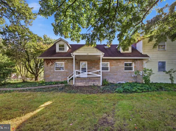 4215 Woottens Ln, Burtonsville, MD 20866