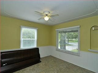 5th image of 3971 Holly Dr