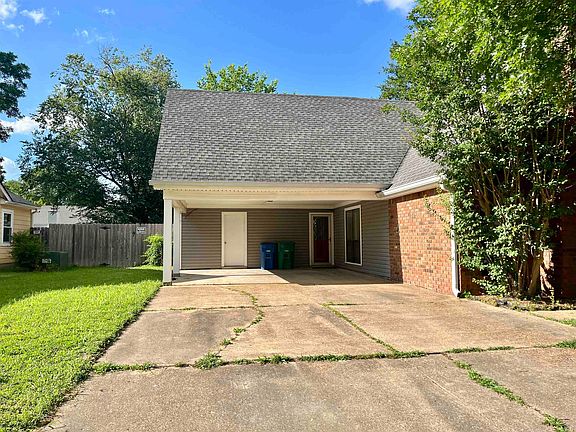 4th image of 8438 River Glen Dr