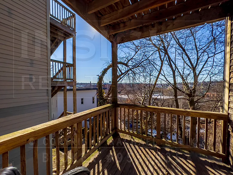 32 Fisher Ave #2A — Photo 25