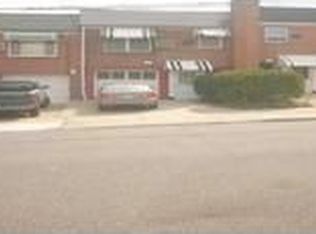 52-31 69th Pl, Flushing, NY 11378
