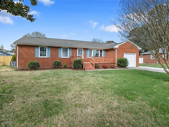 3rd image of 5905 Knotts Neck Rd