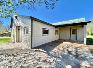 1085 Main St, Meeker, CO 81641