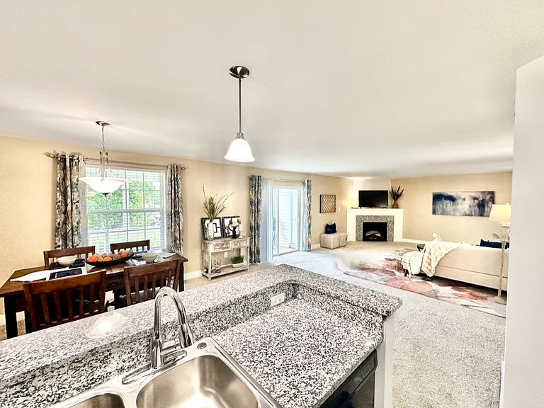 Aspen Apartments — Photo 4