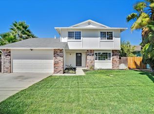 930 W Cypress Rd, Oakley, CA 94561