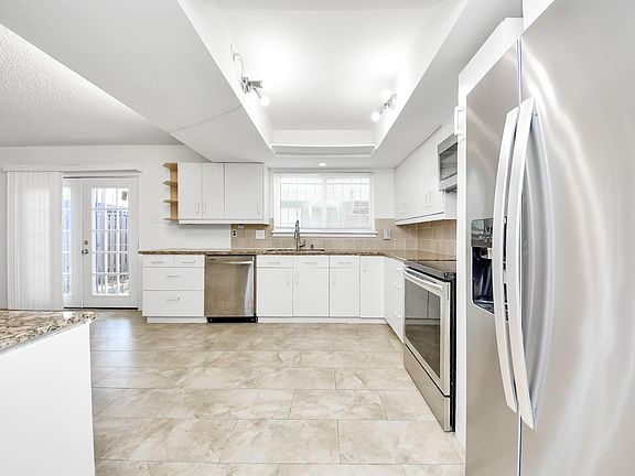 2nd image of 10372 Hammerly Blvd #25