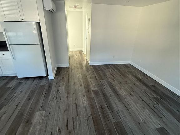 4th image of 11460 Copeland St #11464-1/2