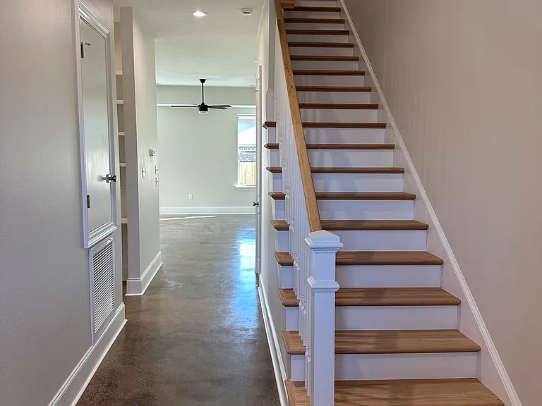 118 Berger St #A — Photo 2
