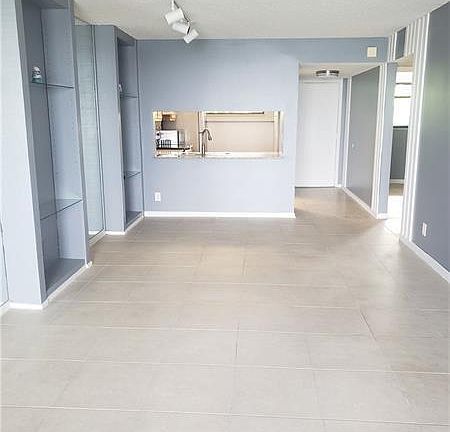 5th image of 109 Lake Emerald Dr APT 107