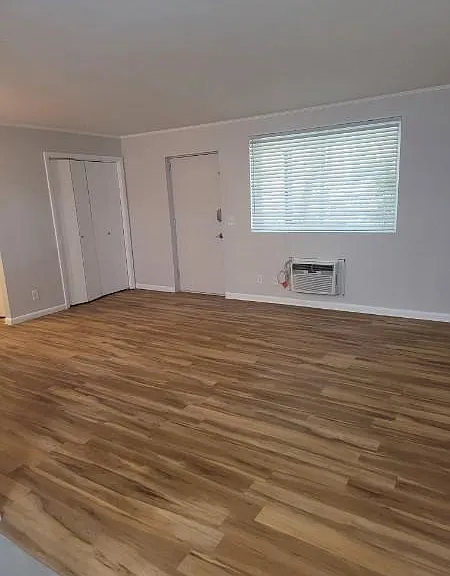 550 Harding Pl #F101 — Photo 2