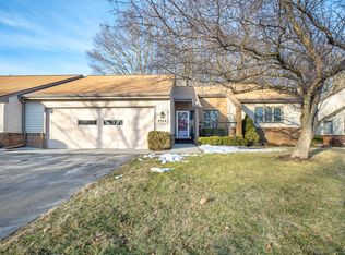 2904 S Wooddale Dr, Jackson, MI 49203