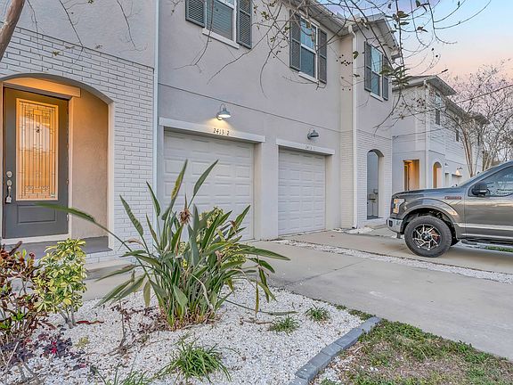 3rd image of 2413 W Fig St #2