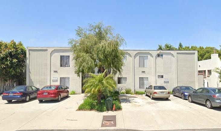 1st image of 4424 Mississippi St #15