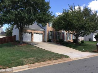 5423 Lomax Way, Woodbridge, VA 22193
