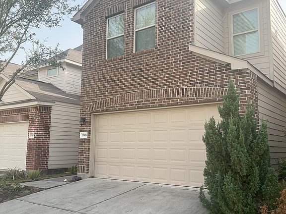 2nd image of 13414 Holly Vista Dr