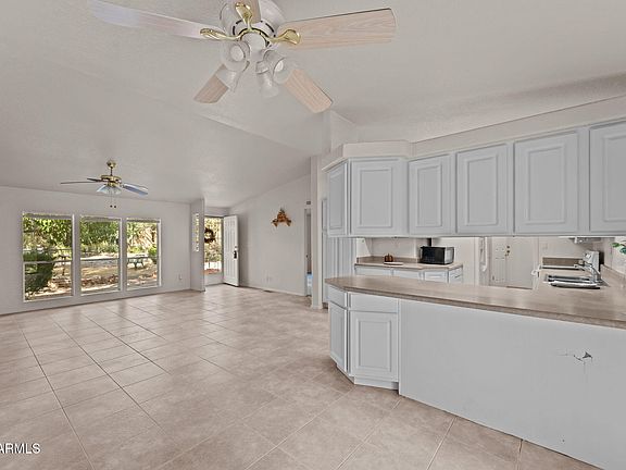 3rd image of 23117 W STAGHORN Lane