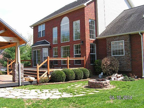 2nd image of 1047 Heathwood West Dr