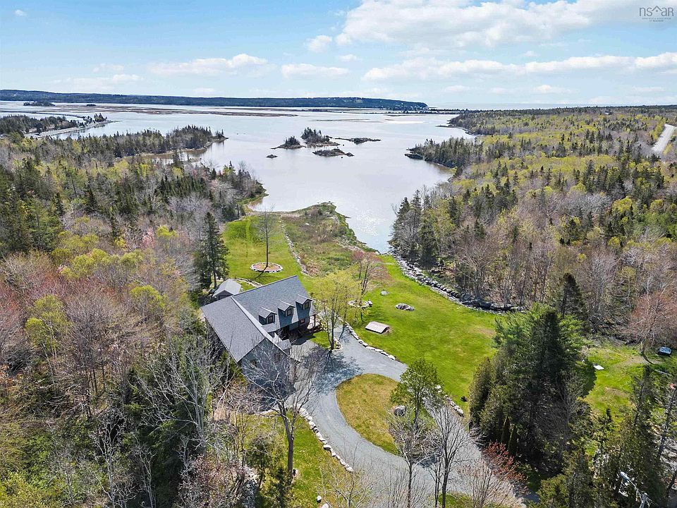 828 Bissett Rd, Cole Harbour, NS B2V 2T8 MLS 202309997 Zillow