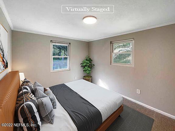 3rd image of 13737 HOLLINGS Street