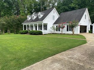 217 Holly Ct, Prattville, AL 36066