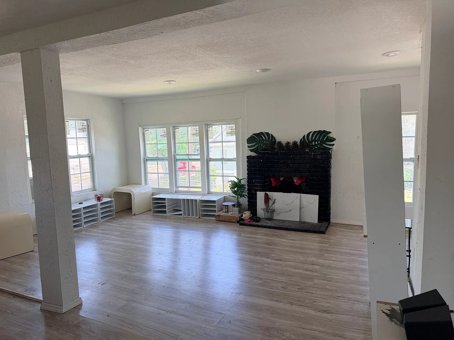 1 bed, 800 sqft, $1,000 — Photo 3