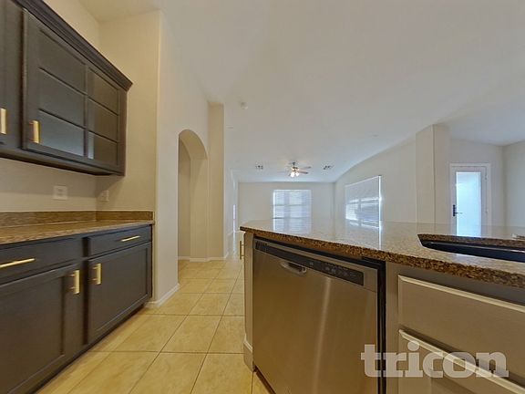 5th image of 30266 W Earll Dr