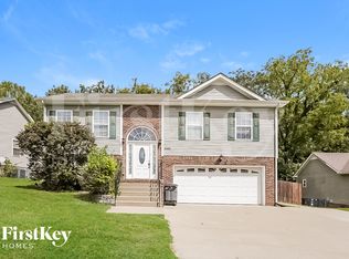 1688 Ridge Runner Ct, Clarksville, TN 37042