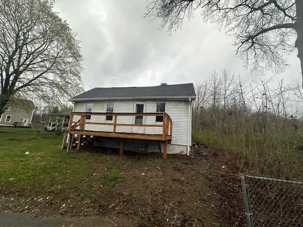 2 Morgan St S, Morgan, PA 15064