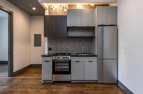 Rented by Nooklyn NYC LLC | media 43