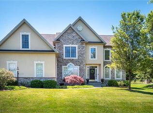 3175 Troon Dr, Center Valley, PA 18034