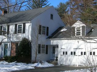 69 Leighton Rd, Wellesley, MA 02482
