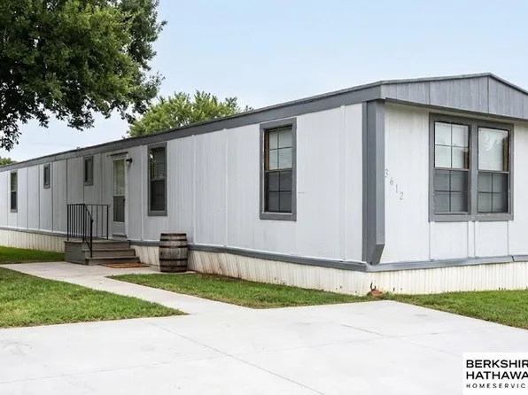 3612 NW Quincy Ct, Lincoln, NE 68521