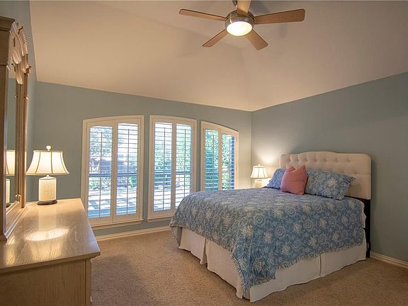 5th image of 355 Parkvillage Ave