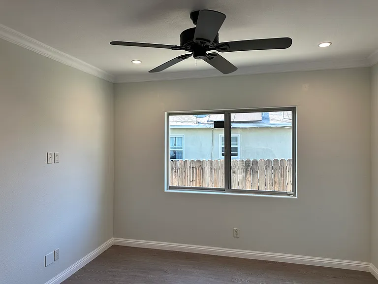 10635 Langmuir Ave — Photo 29