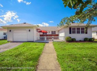 121 Port Royal Dr, Toms River, NJ 08757