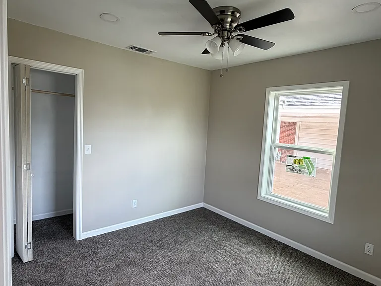 436 S Berkshire St — Photo 6