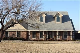1st image of 202 Orange Blossom Dr